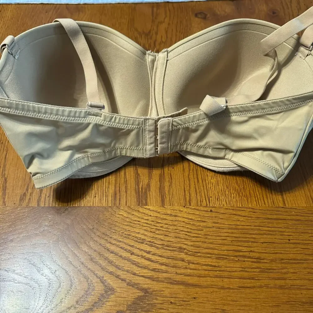 Maidenform Self Expressions Women's Stay Put Strapless Bra Size 40DD
